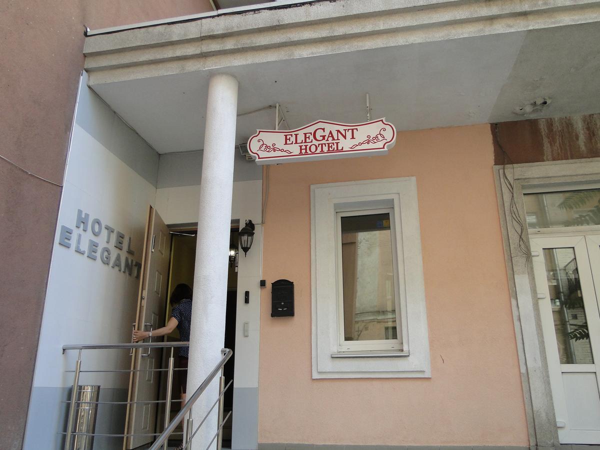 Mini Elegant Hotel Киев Екстериор снимка